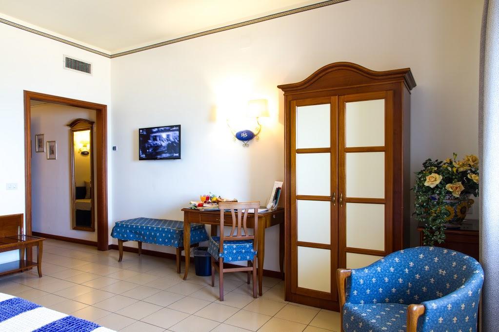 Hotel Riva Del Sole Cefalù Kültér fotó